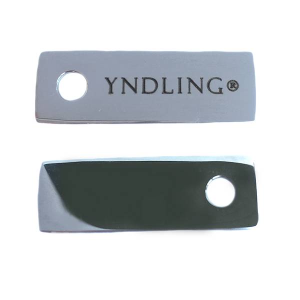 Navnebrikke med gravering